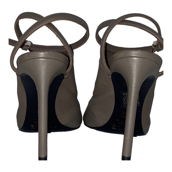 VINCE. Grace Light Taupe Gray Leather Mule Heel sz 6 US Ankle Strap Open Toe - Picture 9 of 11